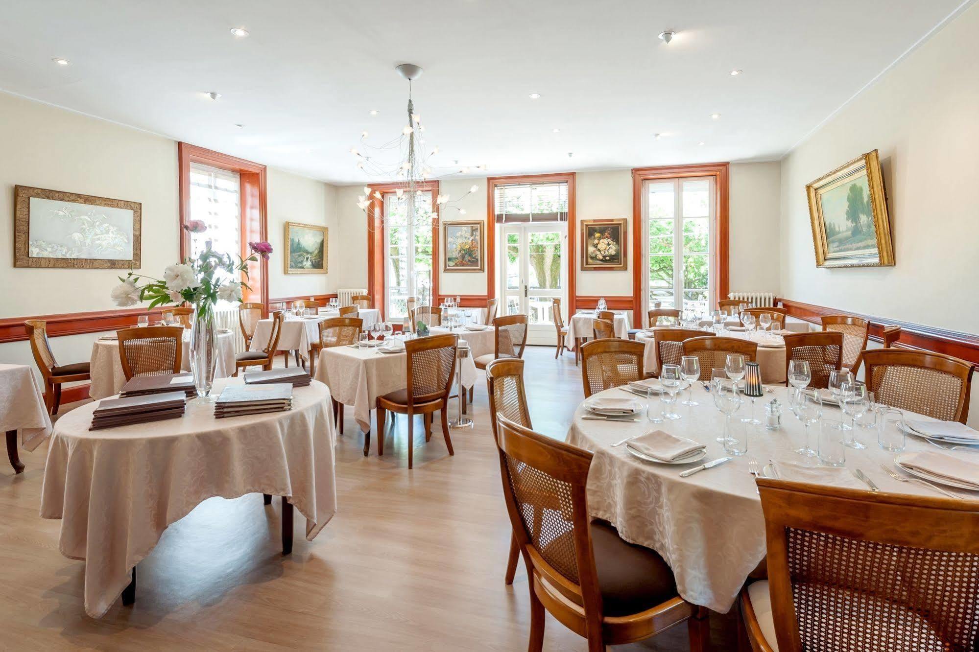 Hotel Restaurant Emile Job 蒙梅勒 外观 照片